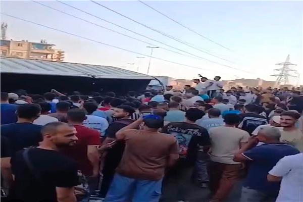 التريلا بعد انقلابها