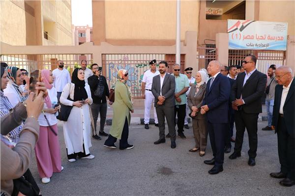 محافظ القاهرة خلال جولته التفقدية