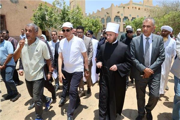 وزير الأوقاف ومحافظ المنيا