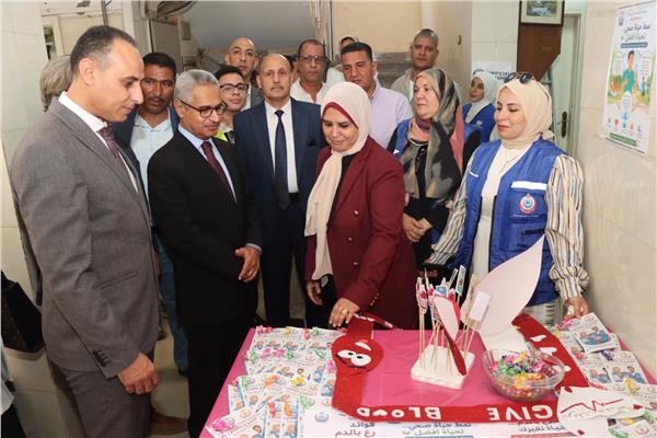 محافظ بني سويف يشهد انطلاق الحملة القومية للتبرع بالدم