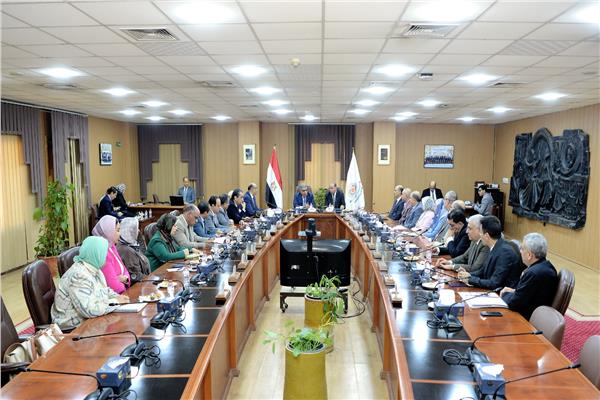 مجلس جامعة المنصورة
