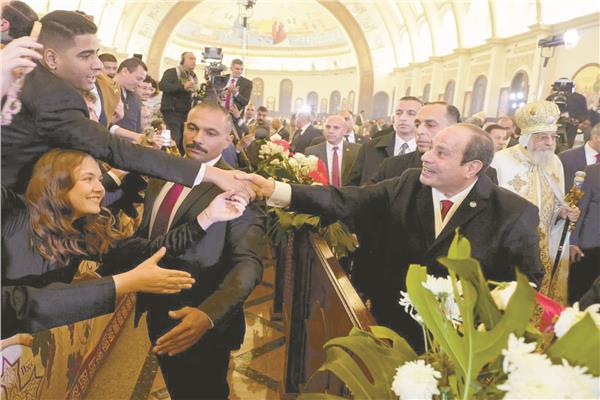 الرئيس عبدالفتاح السيسى خلال التهنئة بعيد الميلاد