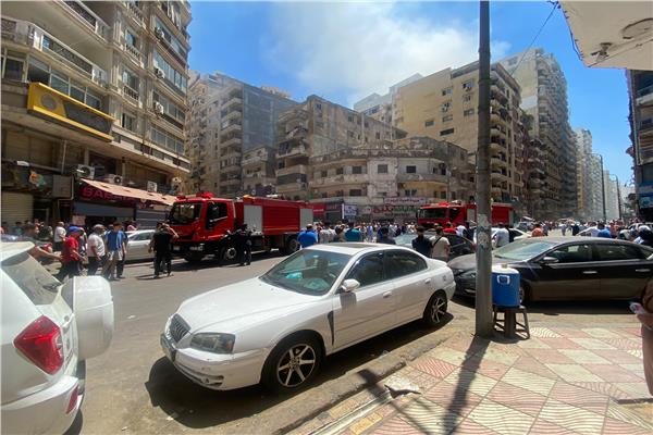 السيطرة على حريق بأتوبيس نقل عام في الإسكندرية