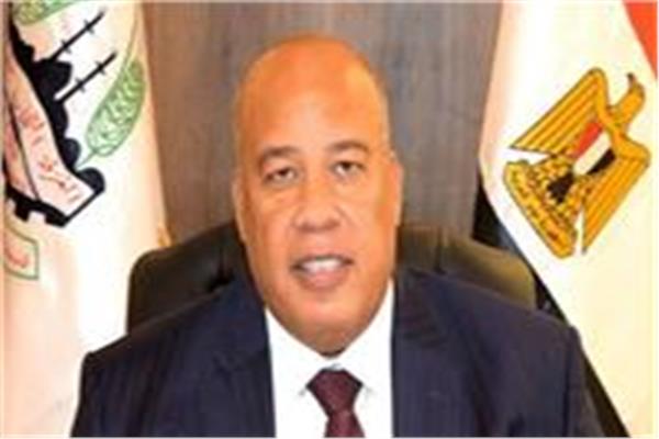  أيمن العشري