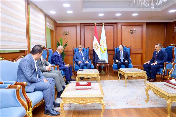  محافظ كفرالشيخ يستقبل النائب مصطفى بكري