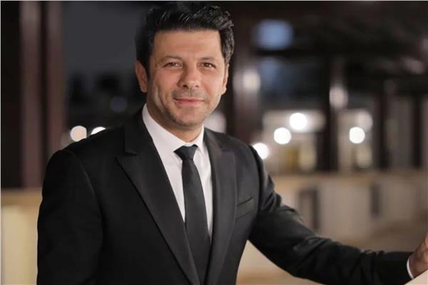 الفنان  إياد نصار