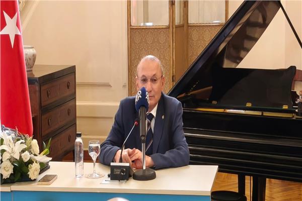 سفير تركيا لدى مصر صالح موطلو شن