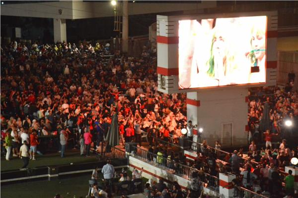 أعضاء الزمالك يحتفلون بتأهل المنتخب 