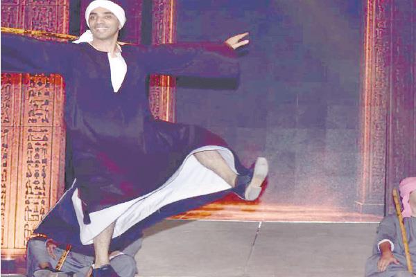 المسرحية الاستعراضية الغنائية «غرام فى الكرنك»