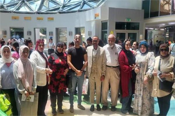  وفد "الجبهة الوطنية" بالقناطر الخيرية 