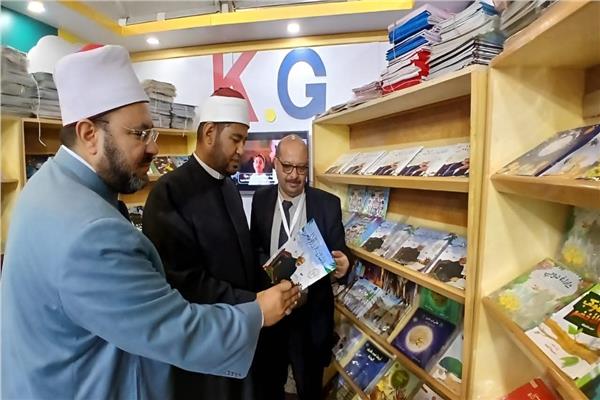 البحوث الإسلاميَّة يشارك بإصداراته العلميَّة 