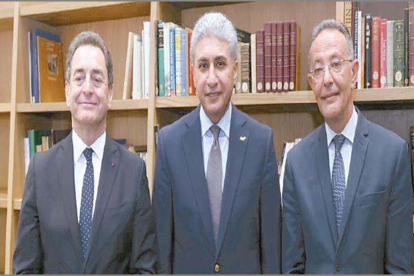 وزير السياحة والآثار والرئيس التنفيذى للمتحف الكبير وسفير فرنسا