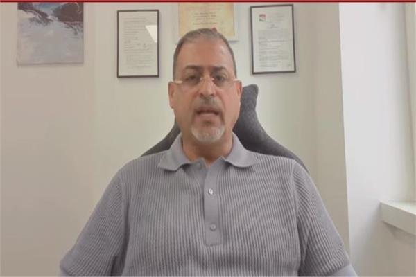 الدكتور رمضان أبو جزر مدير مركز بروكسل للبحوث والدراسات
