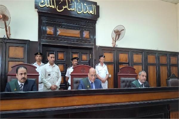 تأييد السجن المشدد 3 سنوات لموظفة غيابيًا في قضية تزوير