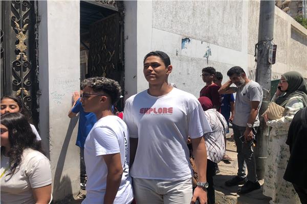 تباين آراء طلاب الثانوية العامة 