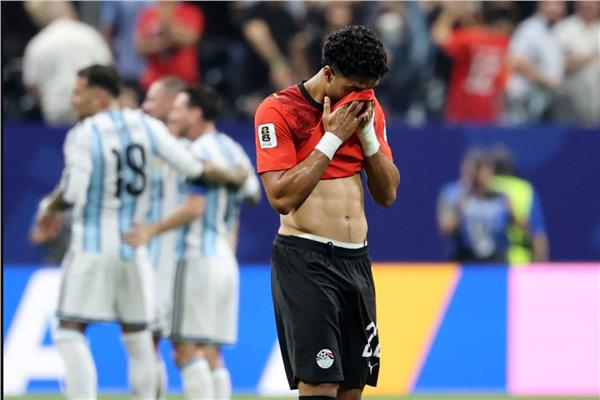 عمر مرموش لاعب منتخب مصر