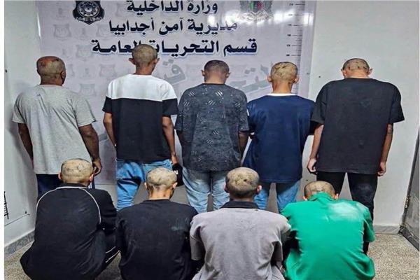 المشجعين بعد حلق رؤوسهم
