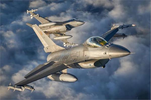 المقاتلة الأسطورية إف 16 - F-16 Fighting Falcon