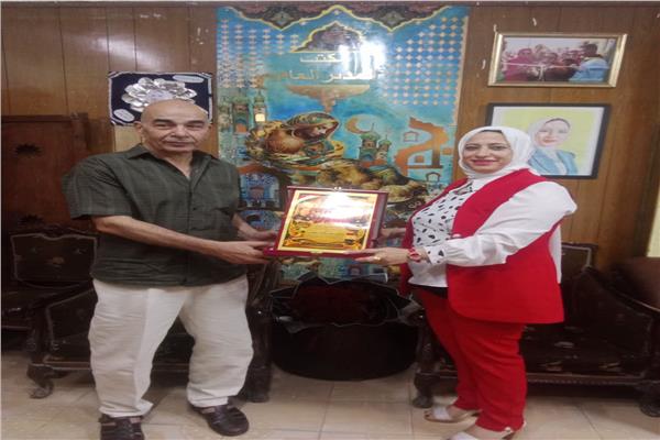 إدارة حلوان التعليمية تكرم "التوأم" حسام وإبراهيم حسن
