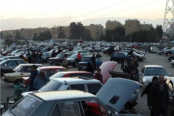 سوق السيارات