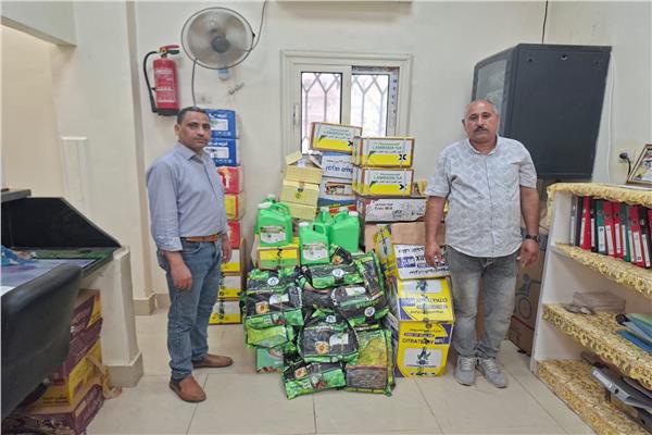 ضبط 908 عبوات مبيدات زراعية