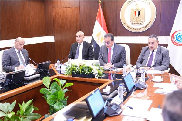 وزير الصحة يترأس اجتماع المجلس الوطني للتعليم والبحث والابتكار 