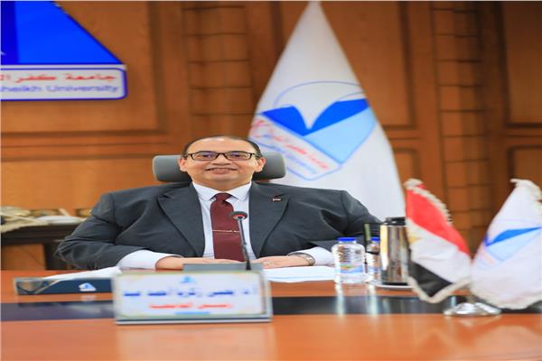 الدكتور يحيى زكريا عيد رئيس جامعة كفر الشيخ