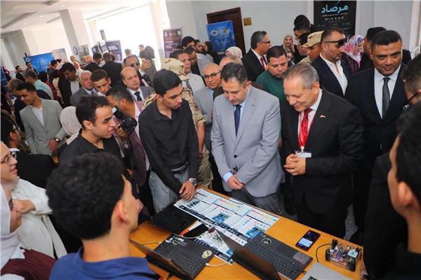 خلال فعاليات هاكاثون جامعة دمياط للذكاء الاصطناعي