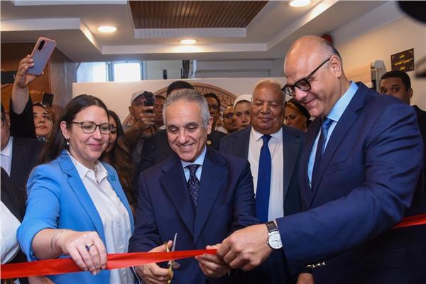 وزير العدل خلال افتتاحه المحكمة النموذجية الصديقة للطفل