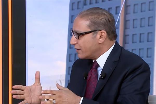الكاتب الصحفي إسلام عفيفي