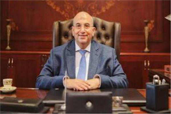 النائب أشرف عبدالغنى أمين سر اللجنة الاقتصادية بمجلس الشيوخ