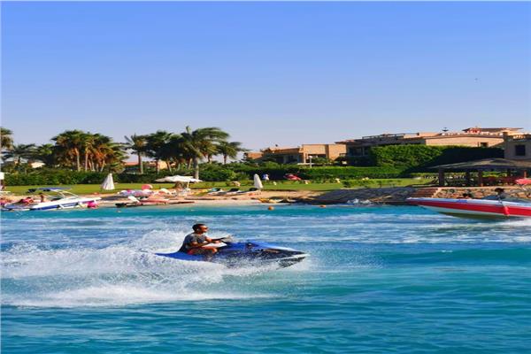 أزمات شواطئ الساحل الشمالي تتصاعد بين الملاك والمستأجرين