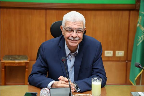 الدكتور أحمد فرج القاصد رئيس جامعة المنوفية
