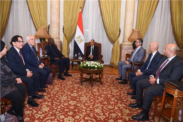 وزير الخارجية يستقبل وفد لجنة الأمم المتحدة