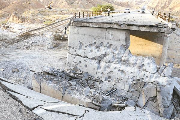 جسر مدمر فى إيران