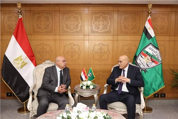 رئيس قضايا الدولة ورئيس نادي قضاة مصر