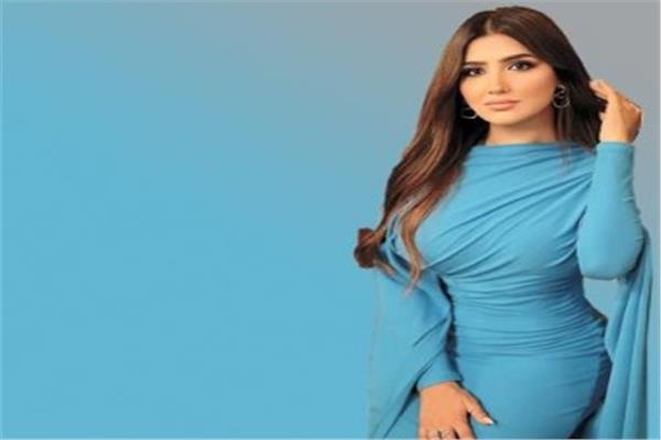  الفنانة مي عمر 