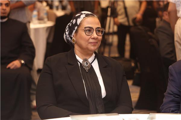 المستشارة أمل عمار