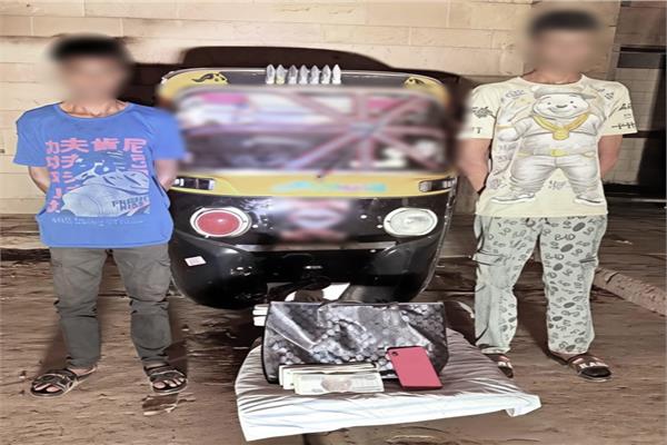 الداخلية تضبط المتهمين وتعيد المسروقات