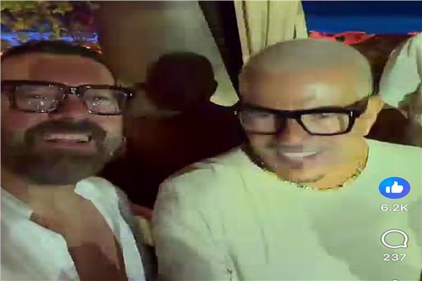 الفنانان عمرو دياب وعمرو يوسف