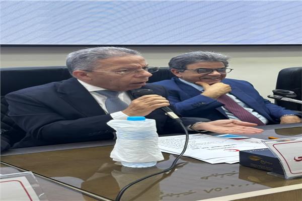 الدكتور أسامة عبد الحي