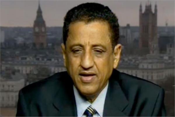 وزير الإعلام اليمني السابق محمد القباطي