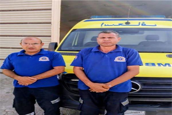 مسعفو المنيا ينقذون يد شاب 