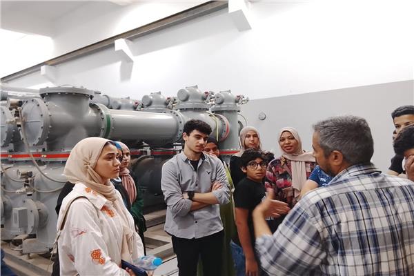 زيارات ميدانية لتعريف الأطفال بالمشروعات القومية
