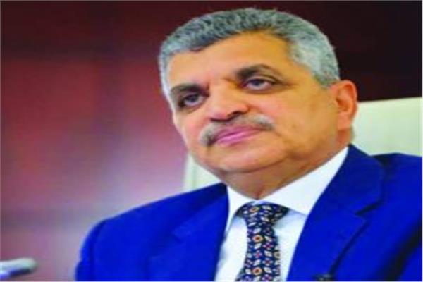 الفريق أسامة ربيع رئيس الهيئة العامة لقناة السويس