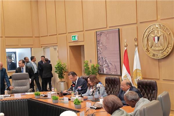  مؤتمر صحفي وزيرة التنمية المحلية والبيئة