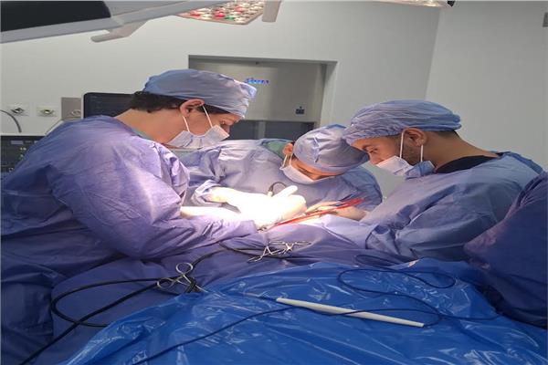 مجمع السويس الطبي يحقق طفرة في جراحات الوجه