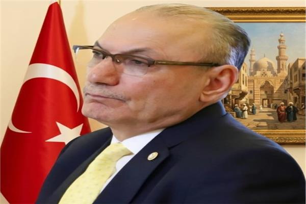  سفير تركيا لدى مصر صالح موطلو شن