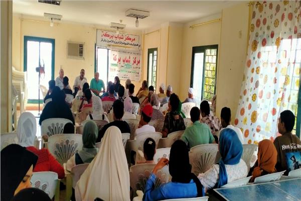  ندوة توعوية بمركز شباب بركة