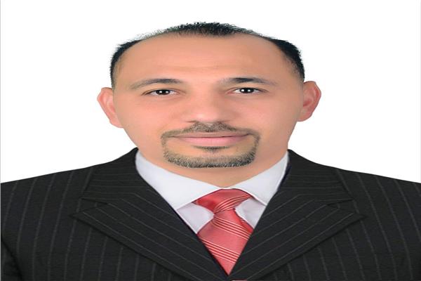 الدكتور أحمد درغام
